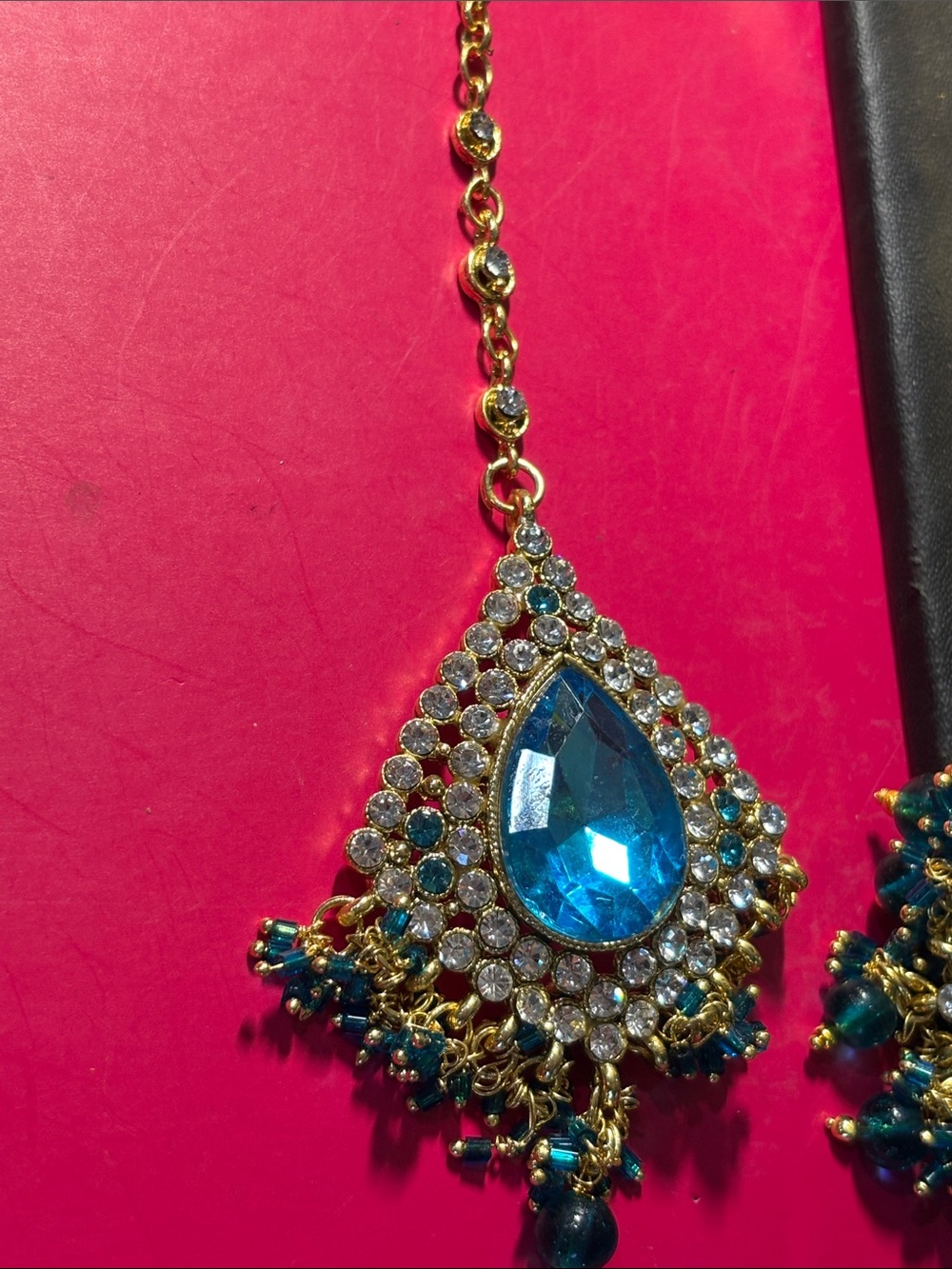 Teal Blue Crystal Bridal Necklace Set with Earrings and Tikka - Picture 3 of 8